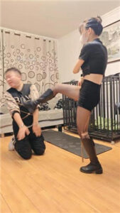 【诗琪】长靴踩踏/捆绑重度虐打/踢踹_绳艺资料库