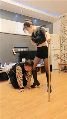 图片[14]-诗琪】长靴踩踏/捆绑重度虐打/踢踹