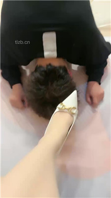 图片[18]-领主老大】鞭打/揪耳朵/抽耳光/高跟踩踏/碾压喂食