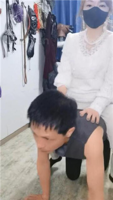 图片[7]-魔鬼天使】长靴踩虐/抽耳光/捆绑/鞭打骑马