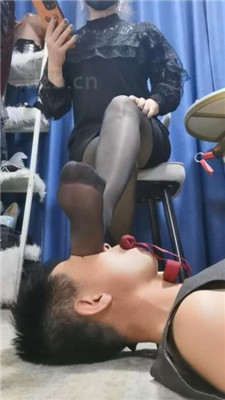 图片[13]-魔鬼天使】长靴踩虐/抽耳光/捆绑/鞭打骑马