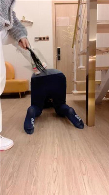 图片[12]-可可公主】运动鞋踩踏/骑马转胯/鞭打/狂吸臭白袜