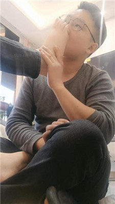 图片[7]-青岛大混子】品尝恶毒继母的臭脚丫