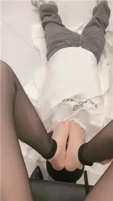 图片[13]-小原妈妈】黑丝高跟美腿诱惑/踩踏/提档/品尝脚趾