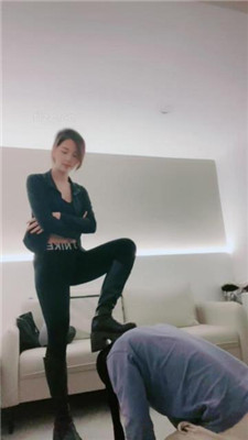 【九莲】19岁舞蹈主_绳艺套路直播视频资源网