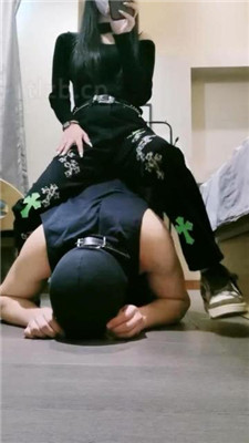 图片[4]-一禾】运动鞋白袜气味辱废物狗