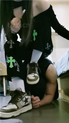图片[8]-一禾】运动鞋白袜气味辱废物狗