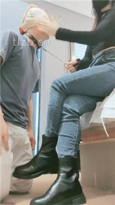 图片[6]-妮蔻】短靴踩虐磕头/耳光完整版】