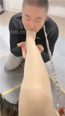 图片[19]_若冰】强制舔长靴/耳光/啃食丝袜脚/口水圣水