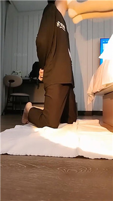 图片[14]_米小唐长靴踏虐/舔脏鞋发骚/喂口水