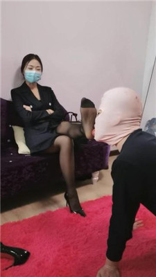 图片[17]_凌儿骑马转胯/高跟踏喂食/口水