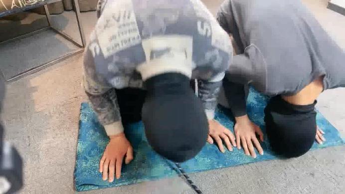 【诺伊】双奴-狂吸长靴鞋内/碾压踩狗头【完整版】_绳艺资料库视频资源下载
