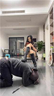 【婷S】长靴S-暴力耳光鞭打踩踏_绳艺资料库视频资源下载