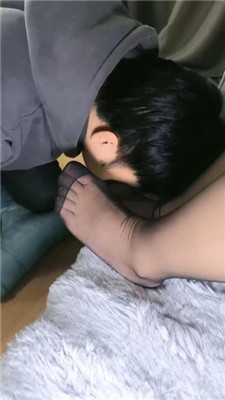 【楼遥】近距离-原味黑丝脚啃吃_绳艺资料库视频资源下载