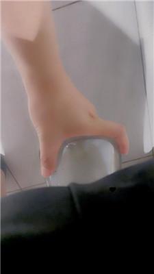 红颜狗舌清理脏鞋底/赏赐圣水 JS240710-16 艾彩资料库 第6张